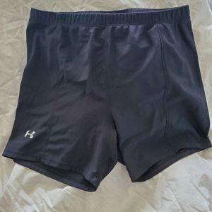 Under Armour black shorts